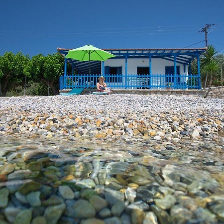 Seahorse Cottage Mourtero Екстер'єр фото