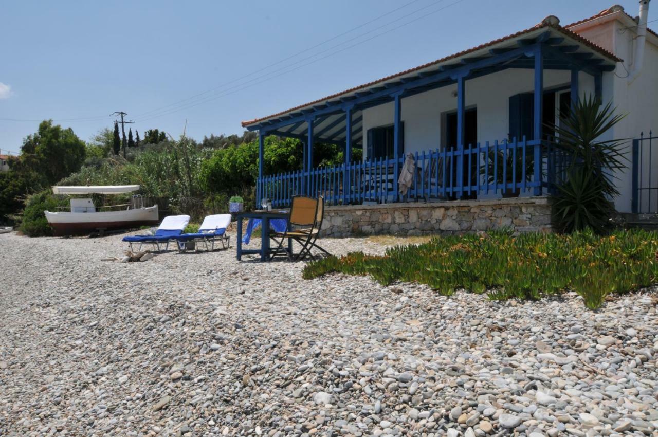Seahorse Cottage Mourtero Екстер'єр фото